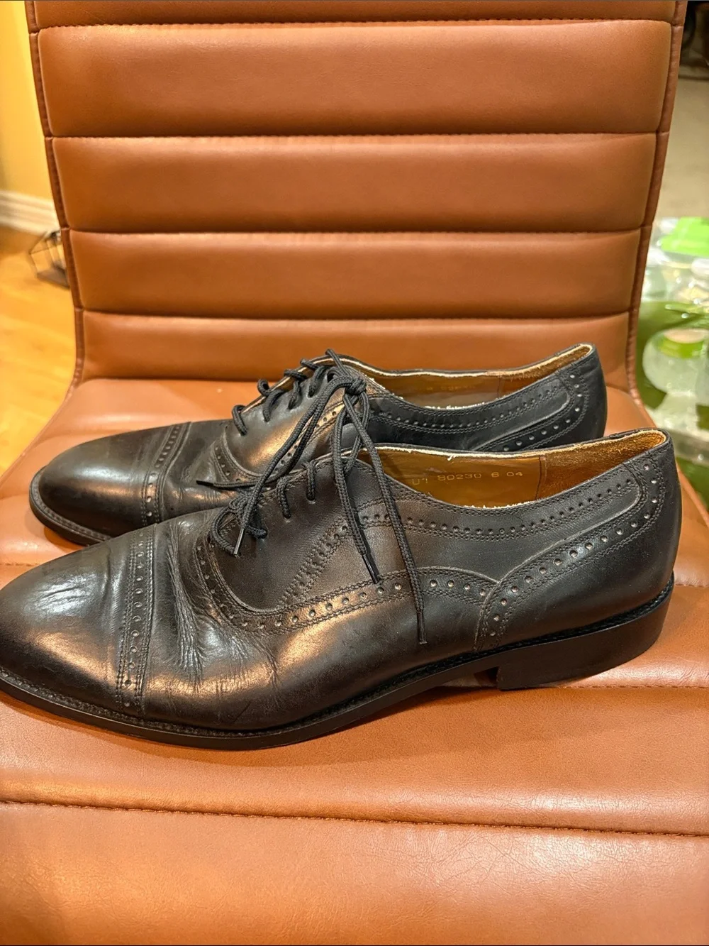Giorgio Brutini Black Leather Brogue Lace-Up Oxfords